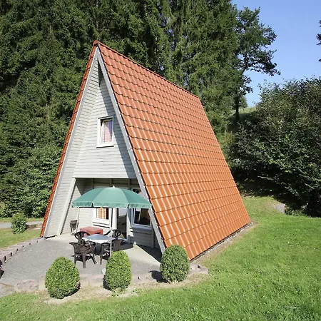 Cosy In The Hochsauerland With Terrace At The Edge Of The Forest 슈말렌부르크