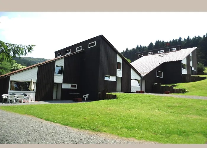 Vakantiehuis Cosy In The Hochsauerland With Terrace At The Edge Of The Forest