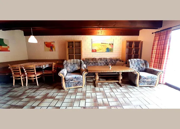 Vakantiehuis Cosy In The Hochsauerland With Terrace At The Edge Of The Forest Schmallenberg